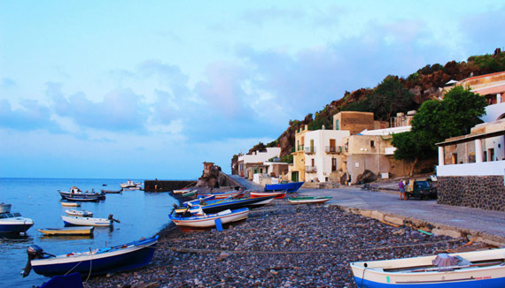 eolie charter nautico